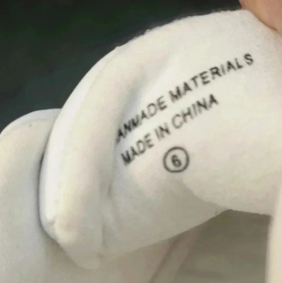 Soda White Quilted Laceup Platform Sporty Casual Shoe Sz 6 US - Picture 9 of 9